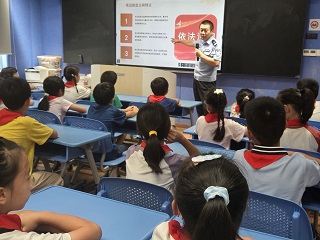 康外小学 法治活动照片 (官网).jpg